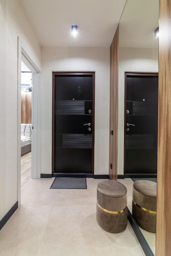 Royal Apartment On Leontovicha 7/2 利沃夫 外观 照片